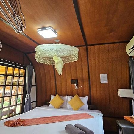 Eden Lanta Bungalow Ko Lanta Екстериор снимка